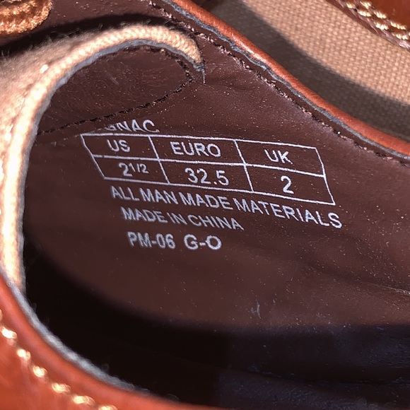 Kenneth Cole Reaction Boys Shoes Size 2 1/2 - Picture 2 of 5